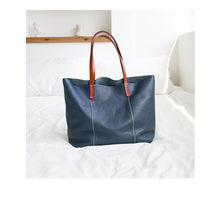 Load image into Gallery viewer, Full Grain Leather Women&#39;s Tote Bag
